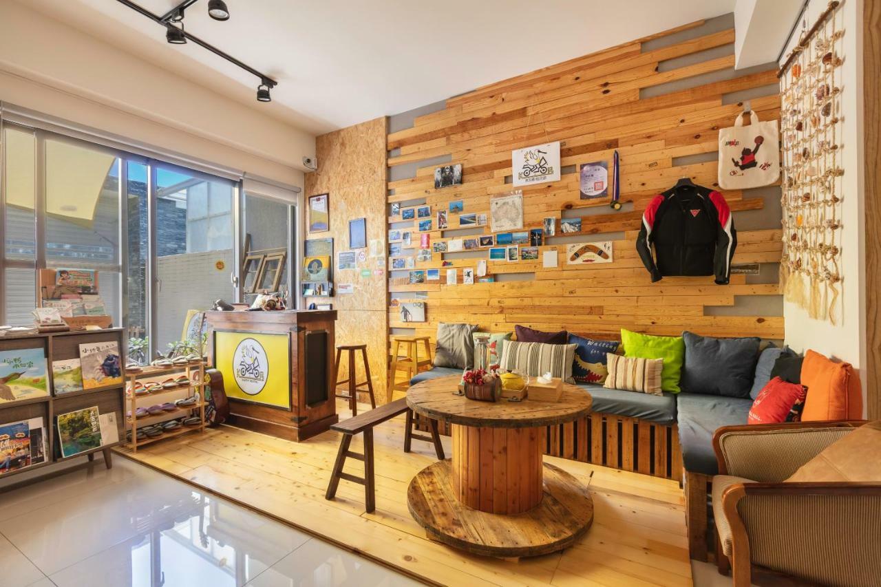 黑琵軼棧湖濱旅宿 K&B Happy Hostel تاينان المظهر الخارجي الصورة